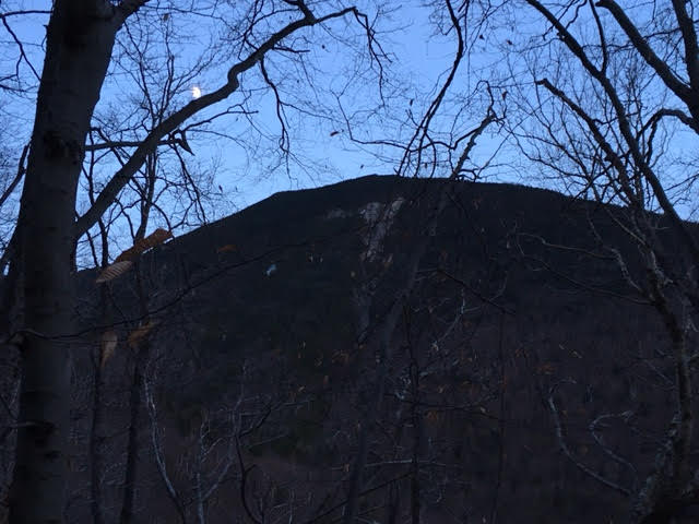 Tripyramid’s North Slide from Scaur Ridge Trail